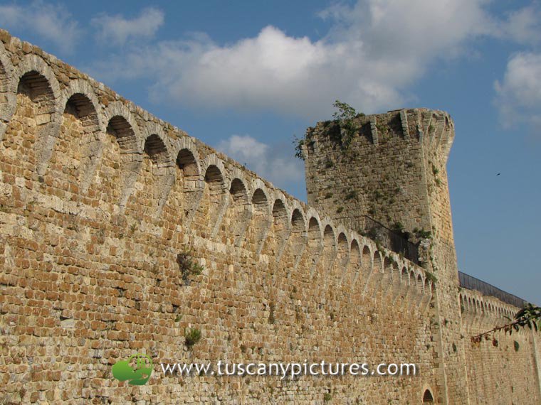 The Ancient Walls 